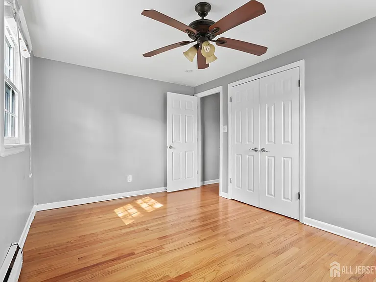445 W Smith St #2 — Photo 9