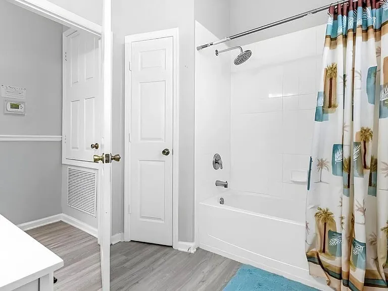 2671 Manesty Ln — Photo 25