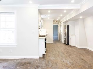 40 Monmouth St #303, Boston, MA 02128