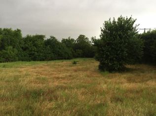 414 E Ball St, Tom Bean, TX 75491