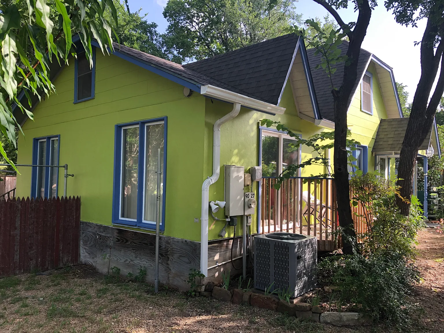 1 bed, 832 sqft, $2,100 — Photo 3
