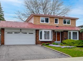 15 Charterhouse Rd, Toronto, ON M1S2T4