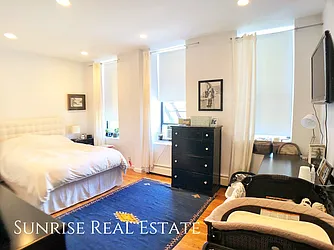 Rented by Sunrise Real Estate