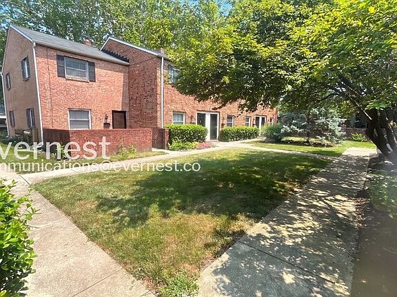 2nd image of 4812 Merrifield Pl