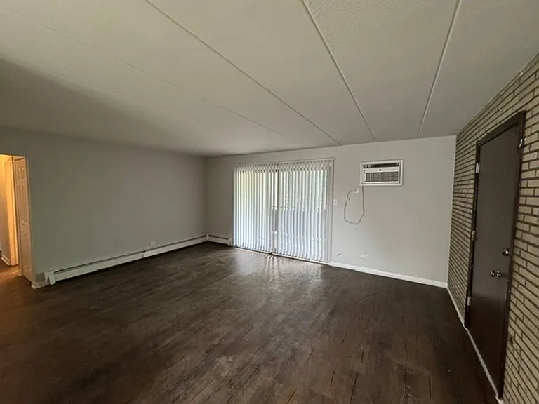 12710 Elm St & 12711 Highland Ave & 2645, 2647, 2649, 2651 W 127th Burr Oak — Photo 5