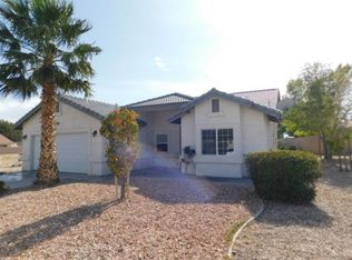 27229 Peach Tree Ln, Helendale, CA 92342