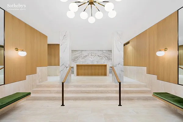 Sold by Sotheby's International Realty | media 17