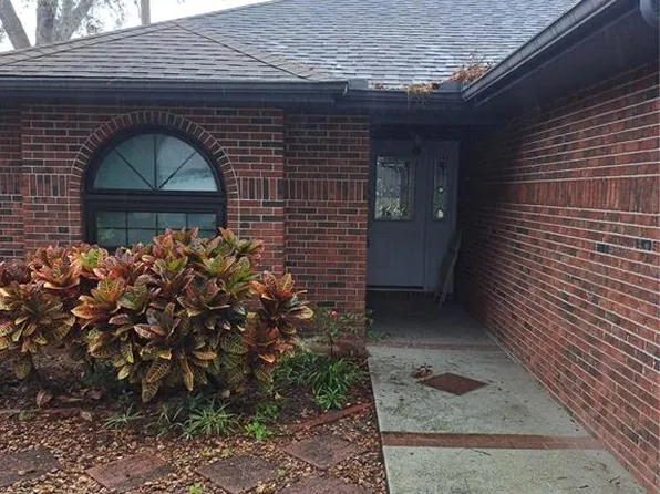 6549 Brentwood Dr, Zephyrhills, FL 33542