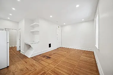 236 W Harvey St #A — Photo 7