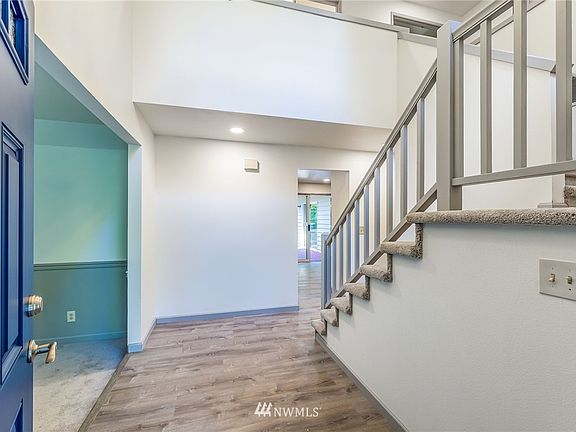 4th image of 4592 NW Hosman Cir