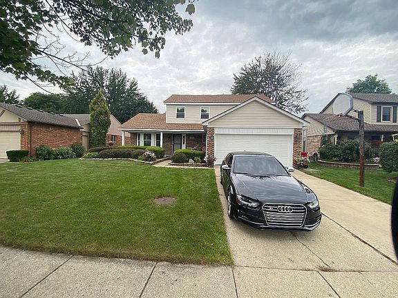 3rd image of 46453 Breckenridge Dr