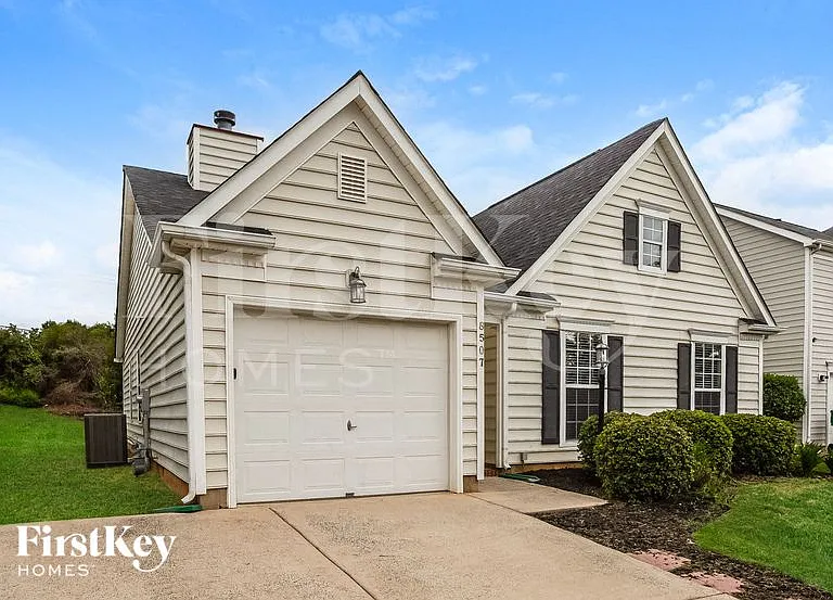 8507 Redstone View Dr — Photo 3