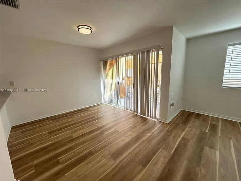 6255 Kendale Lakes Cir #225 — Photo 11