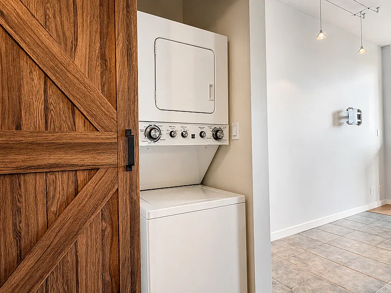 409 Swift St #215 — Photo 6