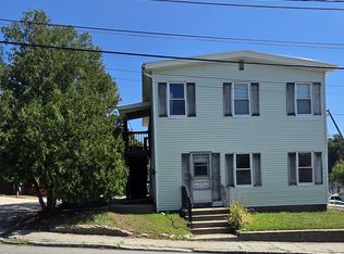 4 Central St Floor 1, Derry, NH 03038