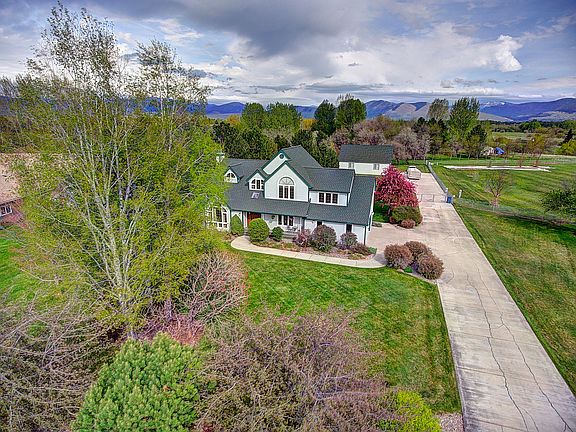 2nd image of 1750 Homestead Dr