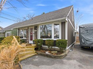 10 Alice St, Saint Catharines, ON L2R 1L7