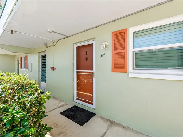 200 Valley Stream DR #5B, NAPLES, FL 34113