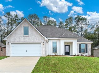 2710 Louis Cir, Crestview, FL 32536