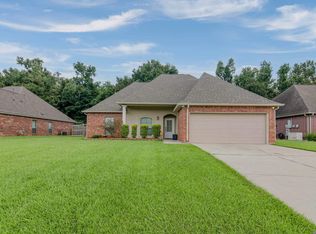 39138 Balmoral Dr, Prairieville, LA 70769