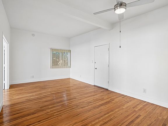 5th image of 3344 Keystone Ave Unit 9