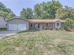 9314 Carter Dr, Overland Park, KS 66212