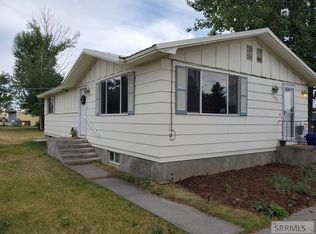 142 N 3rd W, Rexburg, ID 83440