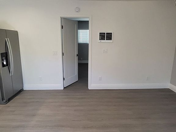 2nd image of 3526 Park Blvd APT 1A