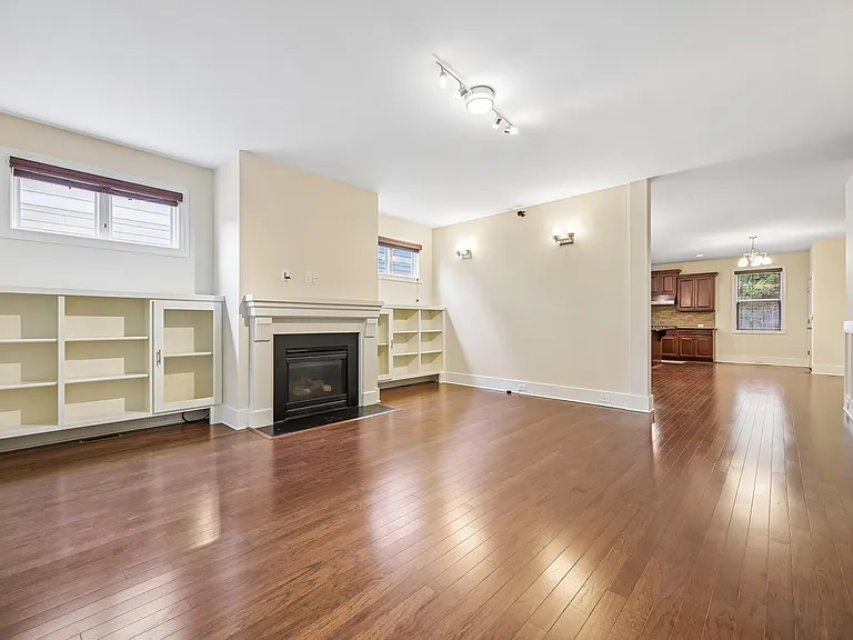 808 Laurel Garden Way — Photo 7