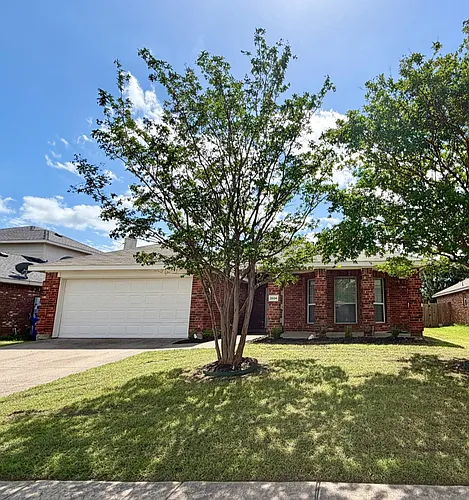 2604 Spencer Cir Photo 1