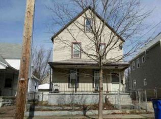 7902 Lawn Ave, Cleveland, OH