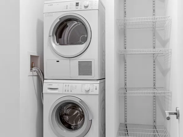 245 West 25th Street image 4 of 12