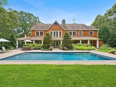 179 Bay Avenue E, Hampton Bays, NY, 11946