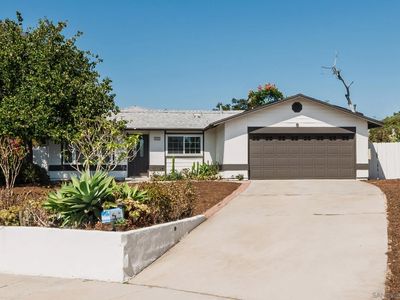 3325 Heather Ln, Oceanside, CA, 92056