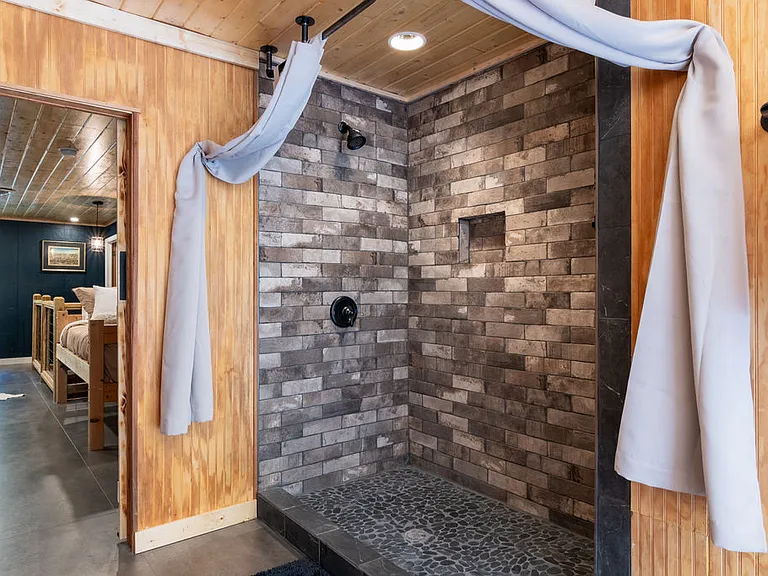 4266 Blue Rock Rd — Photo 15
