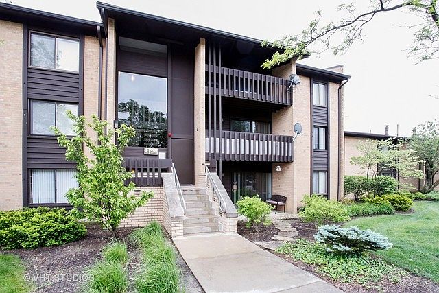 1st image of 6137 W Knollwood Dr #307