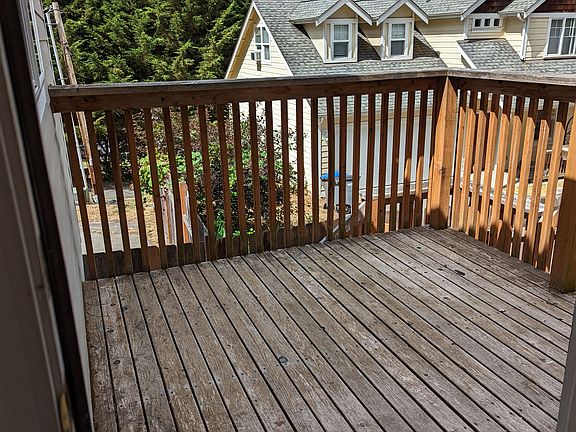 2nd image of 3301 1st St