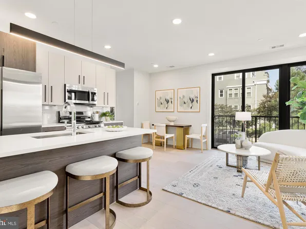 3934 14th St NW #203, Washington, DC 20011