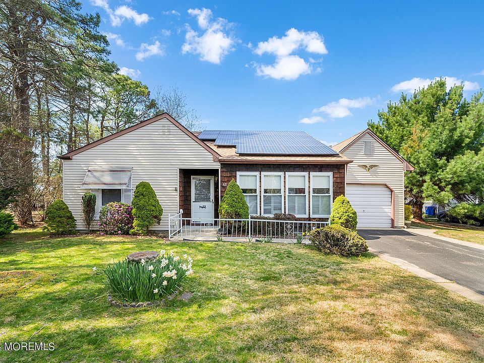 1st image of 41 Easton Drive #61