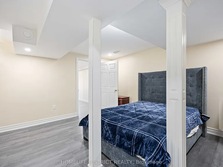 7 Mosely Cres — Photo 20