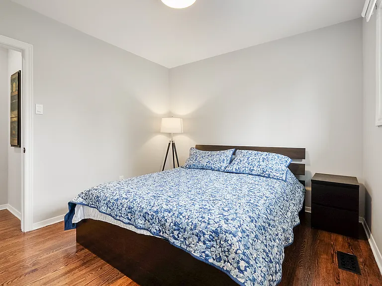 1902 Featherston Dr #1902 — Photo 41