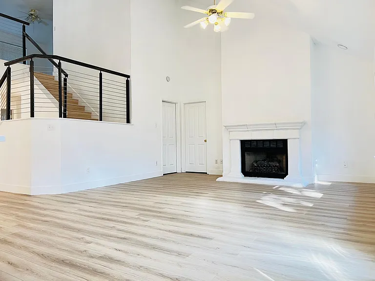 8021 Luling Ln — Photo 20