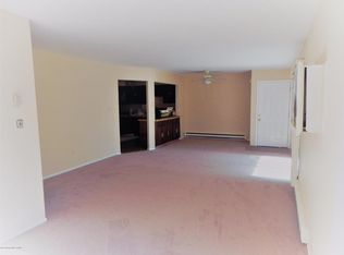 131 Amberly Dr UNIT C, Manalapan, NJ 07726