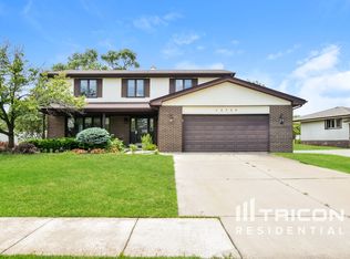 13738 Coghill Ln, Orland Park, IL 60462
