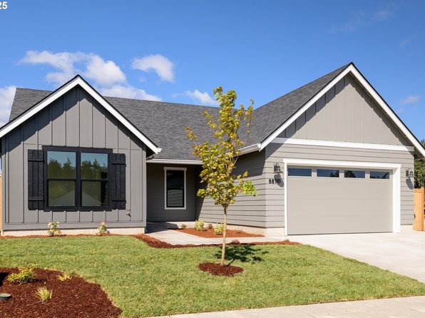88110 Wymore Ln, Veneta, OR 97487