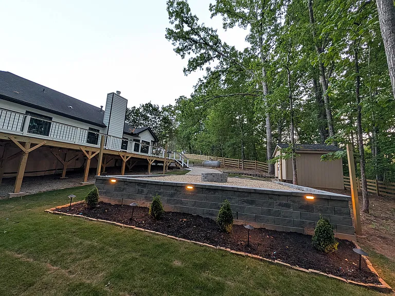 2060 Daves Creek Trl — Photo 25