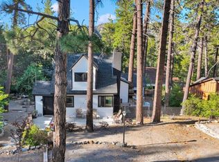 1056 Eagle Rd, Wrightwood, CA 92397