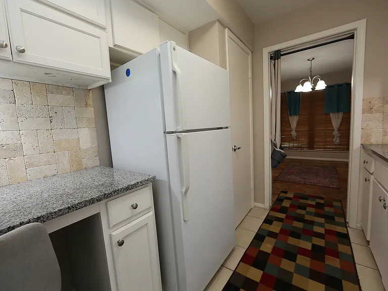 7727 Meadow Park Dr #111 — Photo 23
