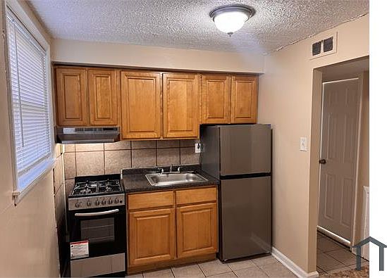1st image of 2103 Rhawn St #5