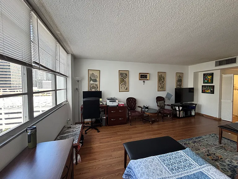 801 Brickell Bay Dr #1063 — Photo 12
